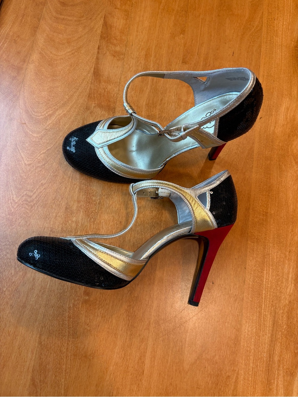 Oh Deer! Jamocha T-Strap Heels - Sequins, Suede & Leather. 9.5 Prom; Cocktails